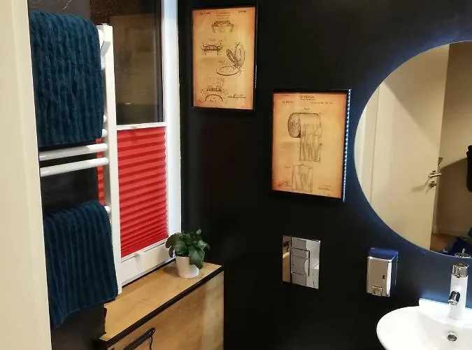 Dream & Relax Apartment's Messe מלון דירות