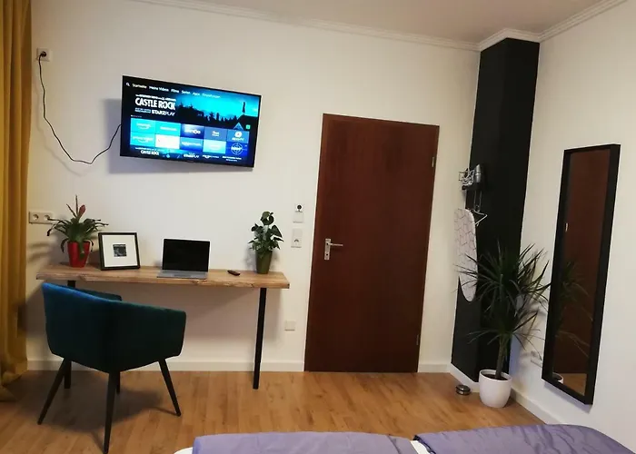 Dream & Relax Apartment's Messe מלון דירות 3*